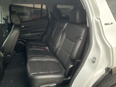 2022 GMC Acadia SLT