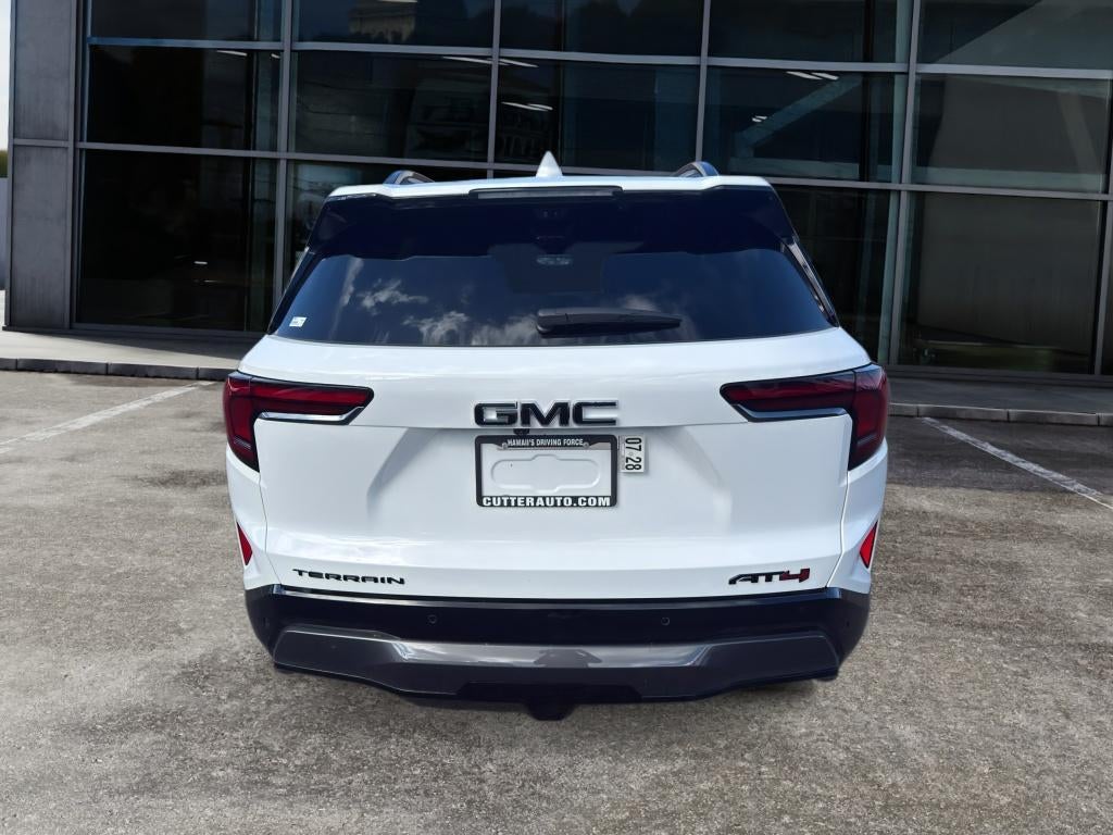 2026 GMC Terrain AT4