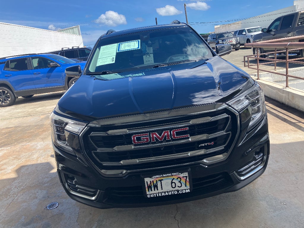 2023 GMC Terrain AT4