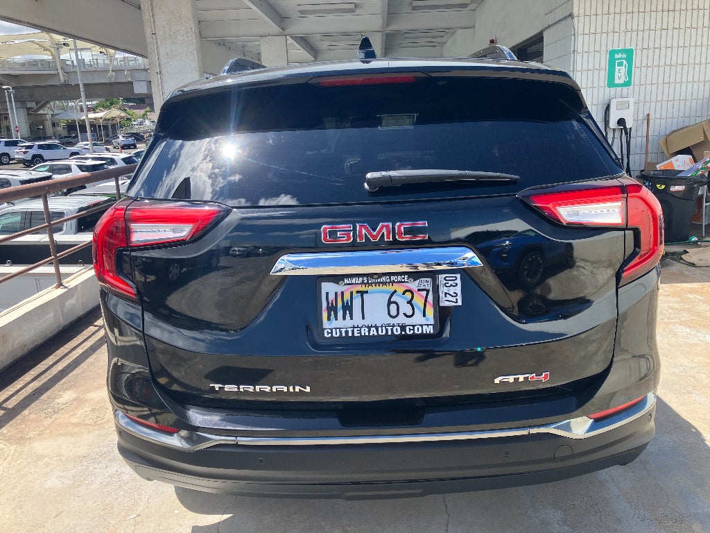 2023 GMC Terrain AT4
