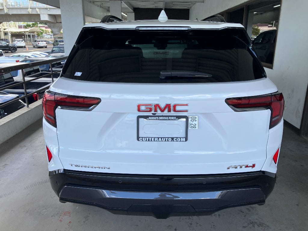 2026 GMC Terrain AT4