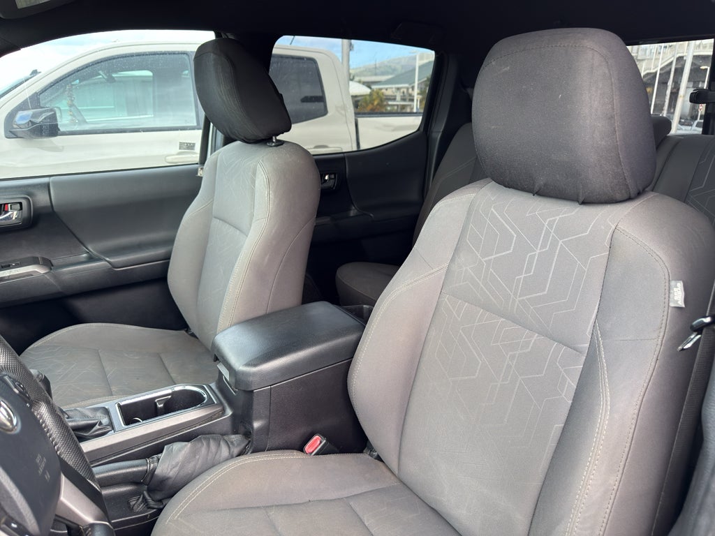 2016 Toyota Tacoma SR5