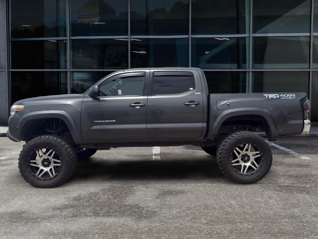 2017 Toyota Tacoma SR5