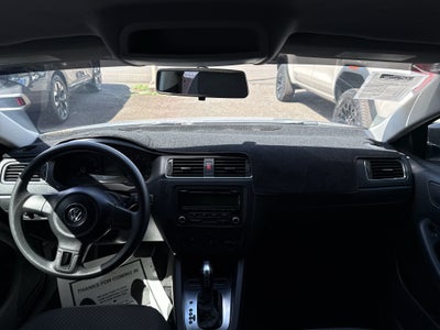 2013 Volkswagen Jetta Base