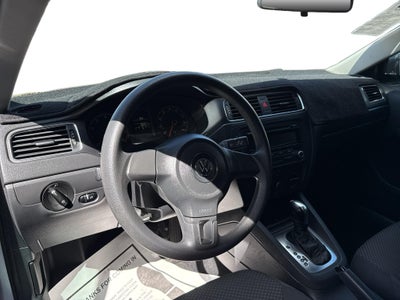 2013 Volkswagen Jetta Base