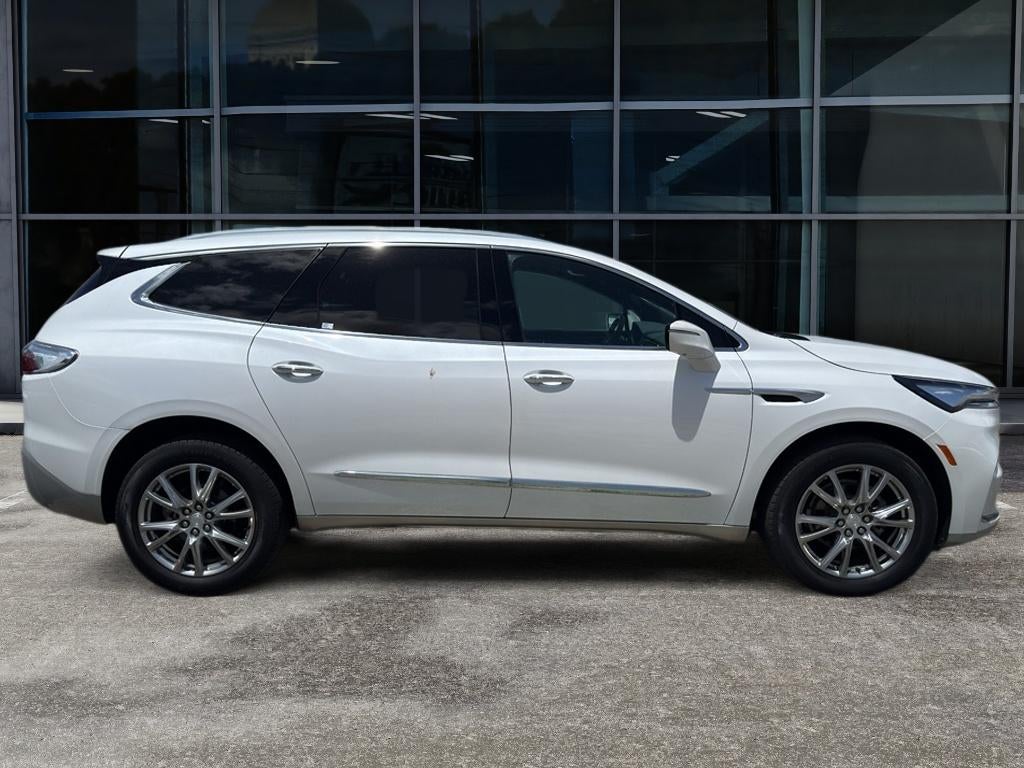 2022 Buick Enclave Premium