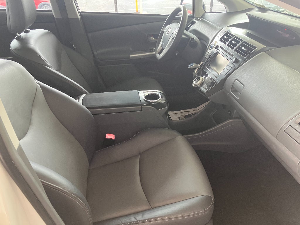 2012 Toyota Prius v Two