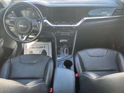 2022 Kia Niro Touring SE